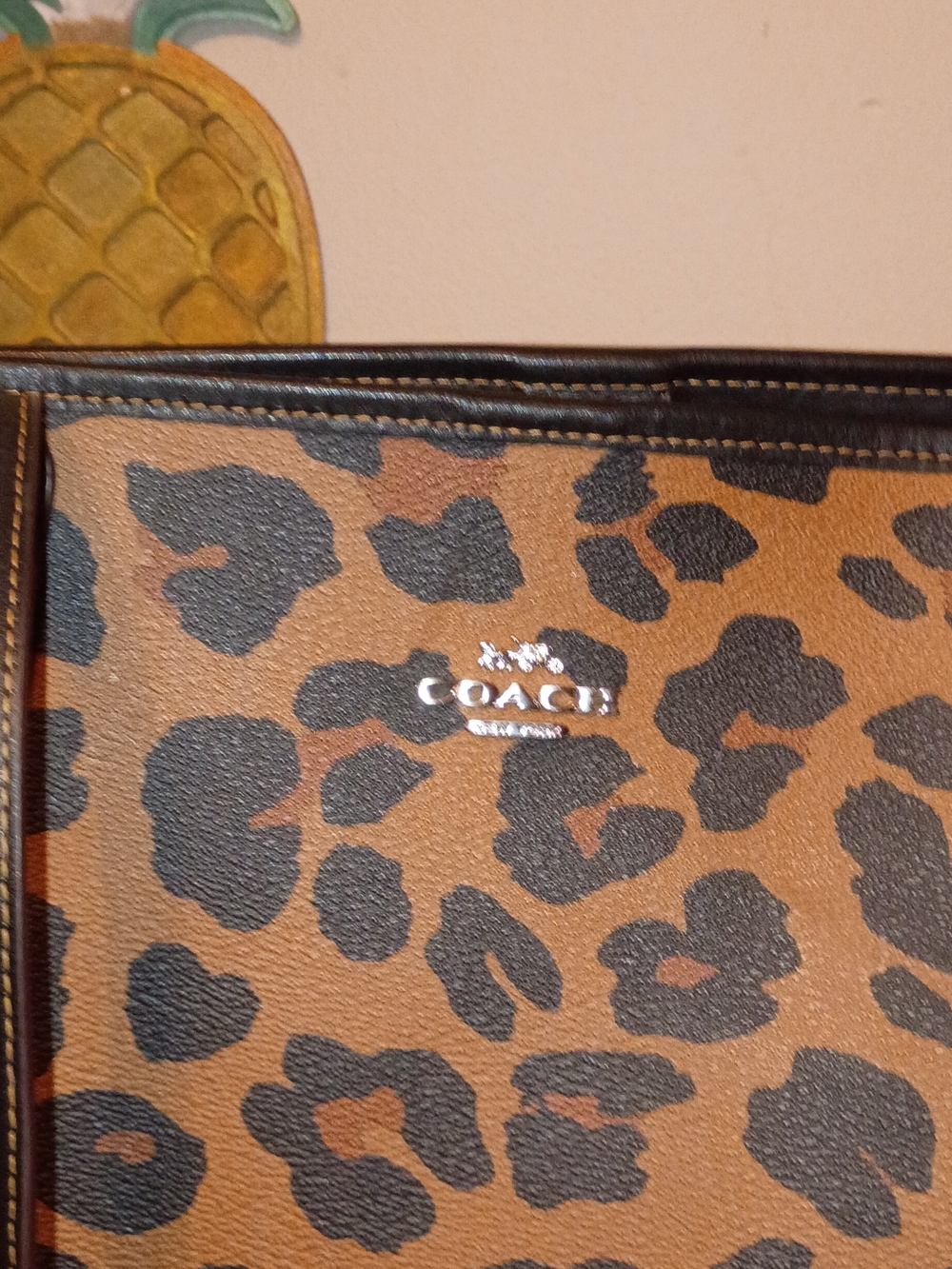 Large Coach City Tote Bag Not Available Retail Leopard Print Great Condition - Picture 9 of 16